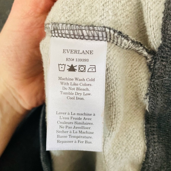 Everlane Organic Cotton TrackCrewneck Sweatshirt NWT - Picture 8 of 10